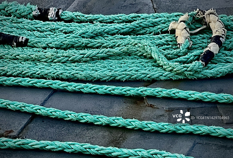 船上的绳索图片素材