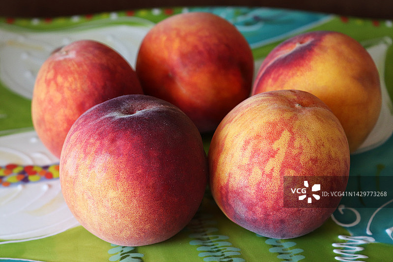 可爱的桃子图片素材