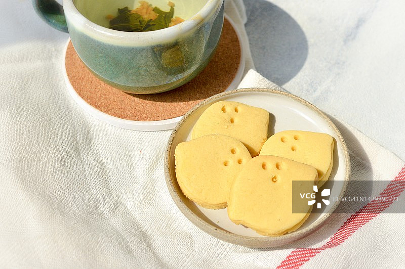 下午茶与柠檬黄油饼干图片素材