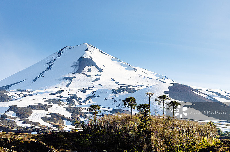 亚伊马火山图片素材