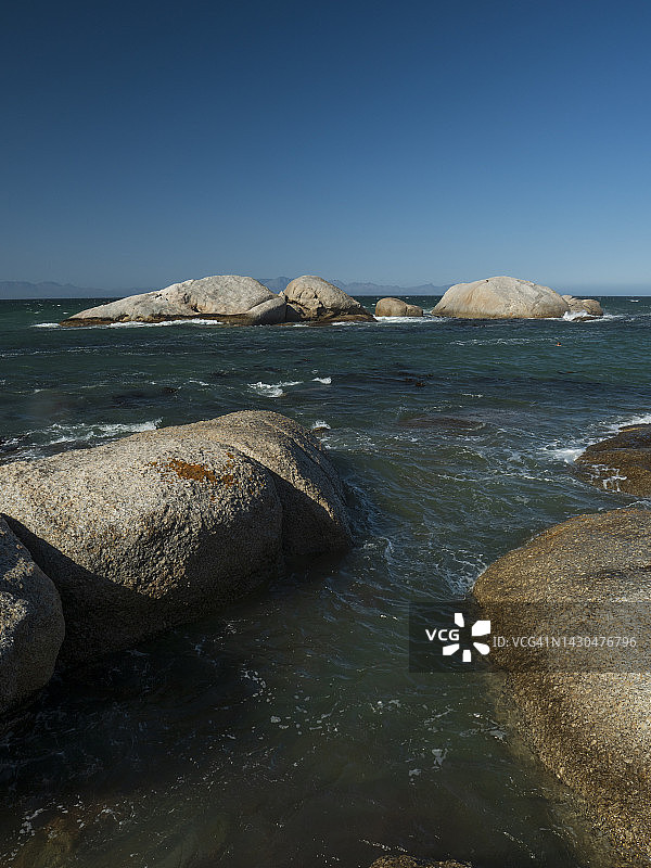 南非开普敦附近的巨石海滩图片素材