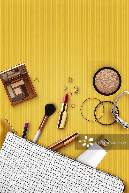 化妆包及周围美妆用品俯视图图片素材