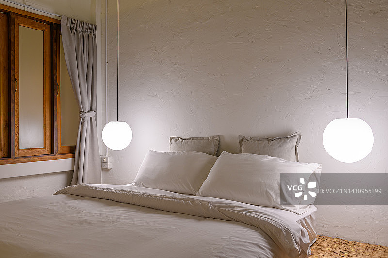 夜晚的卧室图片素材