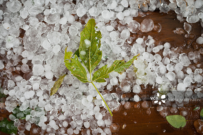 冰雹图片素材