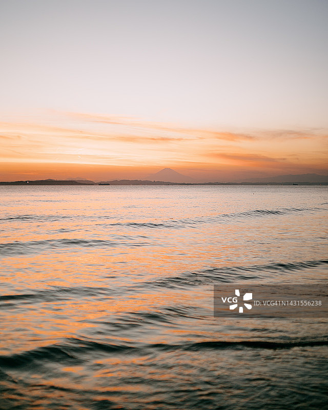 东京湾海上日落图片素材