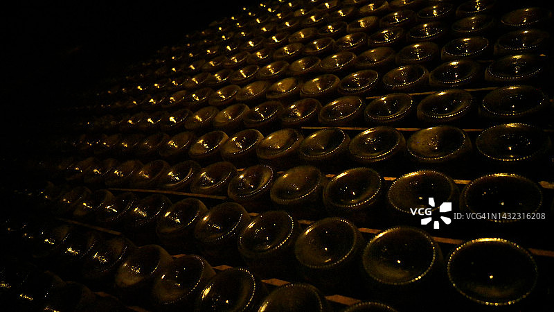 酒窖——葡萄酒陈酿——宝藏图片素材