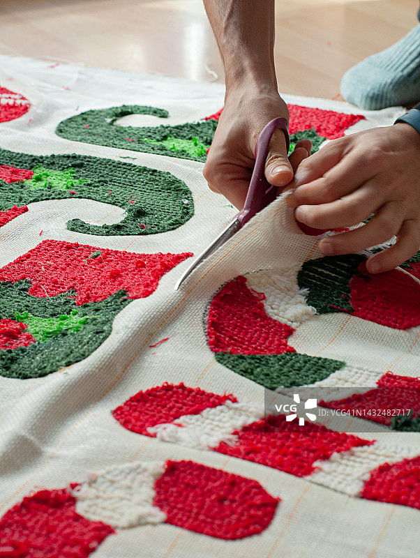 圣诞装饰，精灵靴和糖果手杖图片素材