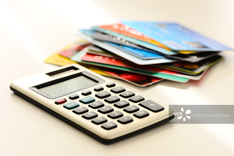 计算器和信用卡图片素材