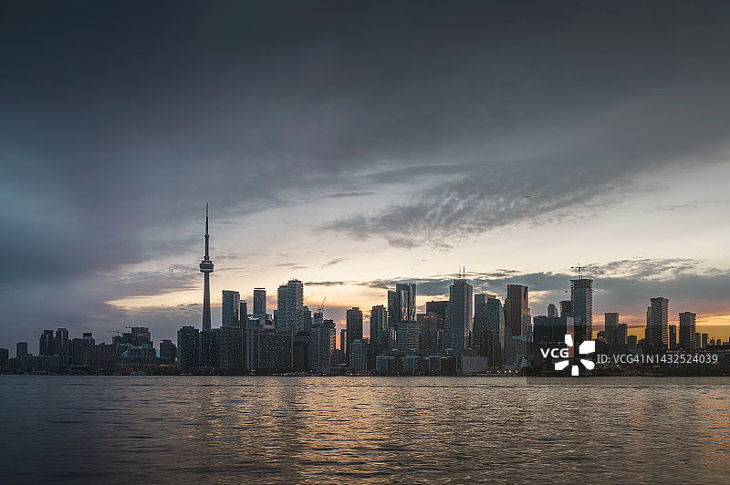 多伦多日落时分的天际线图片素材