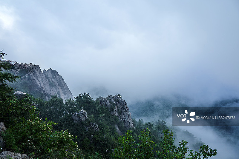 中国河北雾灵山图片素材