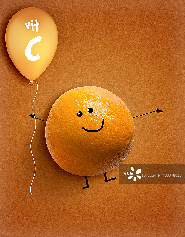 有趣的橙子拿着带有维生素C文字的气球图片素材