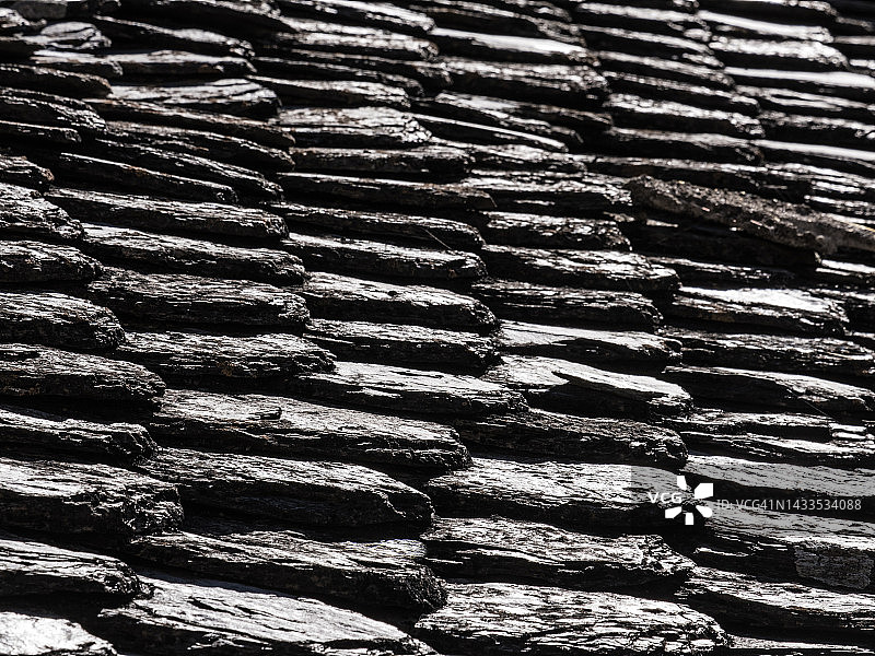 天然石板屋顶图片素材