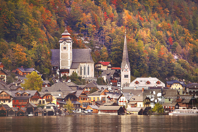 秋天的哈尔施塔特图片素材