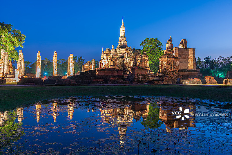 素可泰历史公园玛哈泰寺图片素材