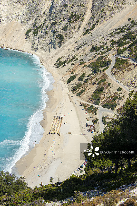 希腊凯法利尼亚岛著名的米尔托斯海滩鸟瞰图图片素材