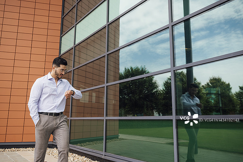 会议迟到图片素材