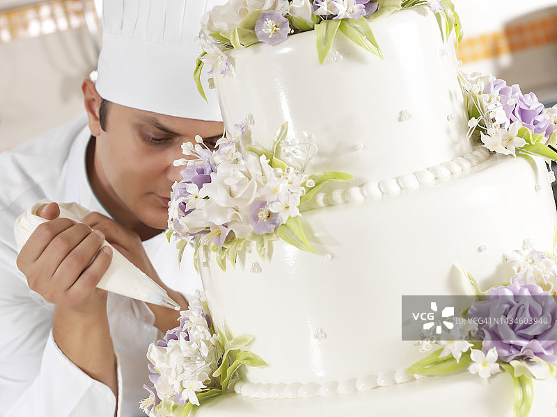 厨师裱花奶油图片素材