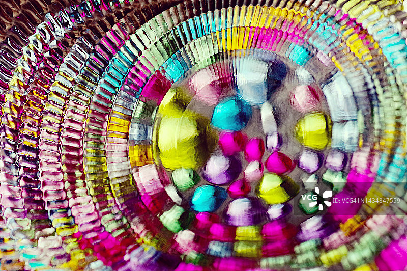 扭曲的莱茵石图片素材