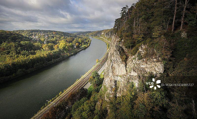 马尔什莱达梅斯的默兹河图片素材