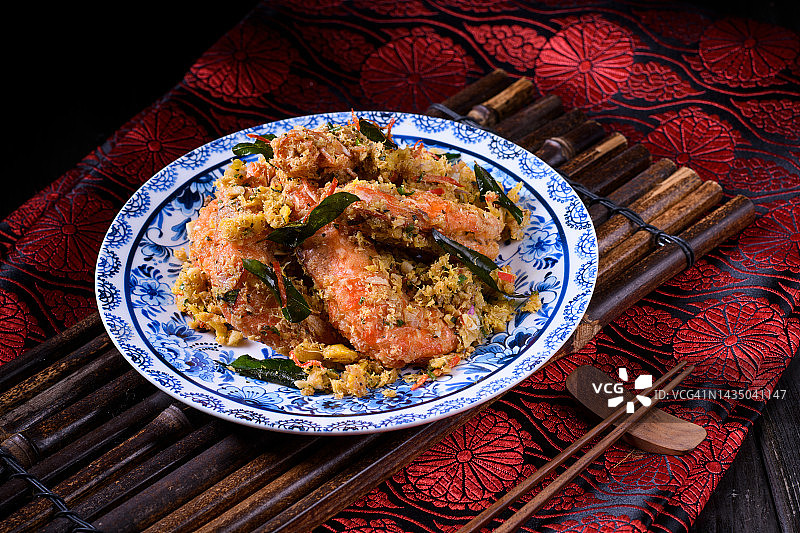 咸蛋黄炸虾图片素材