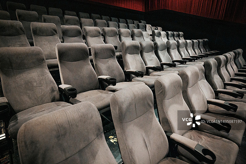 现代电影院灰色座椅图片素材