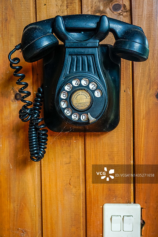 老式电话机特写图片素材