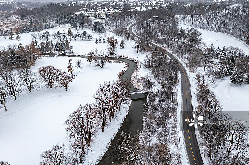 鸟瞰大多伦多地区的住宅区，伍德布里奇，加拿大图片素材