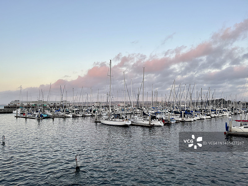 蒙特雷湾码头日落图片素材