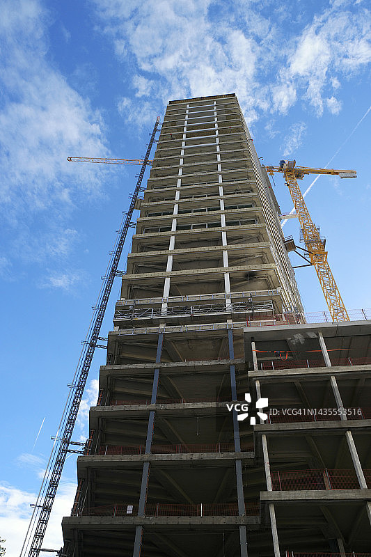 施工中建筑与工业起重设备图片素材