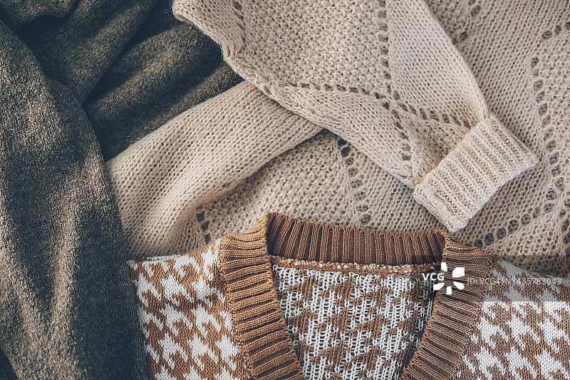 针织暖米色棕色毛衣背景秋季冬季概念图片素材