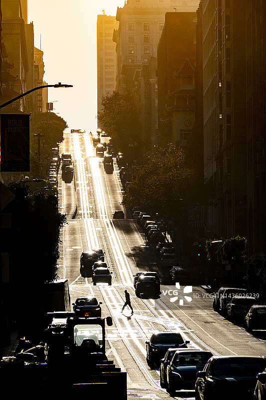 旧金山加利福尼亚街道的傍晚景色图片素材