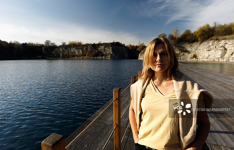 女人的肖像图片素材