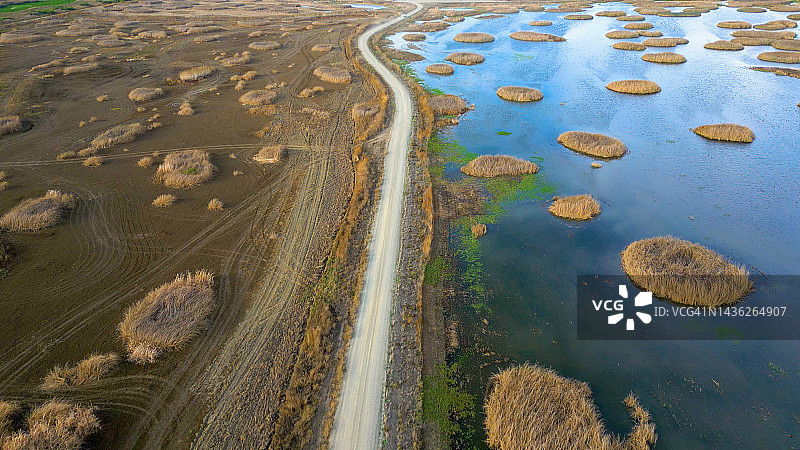 北加利福尼亚湿地野生动物保护区公路俯瞰图片素材