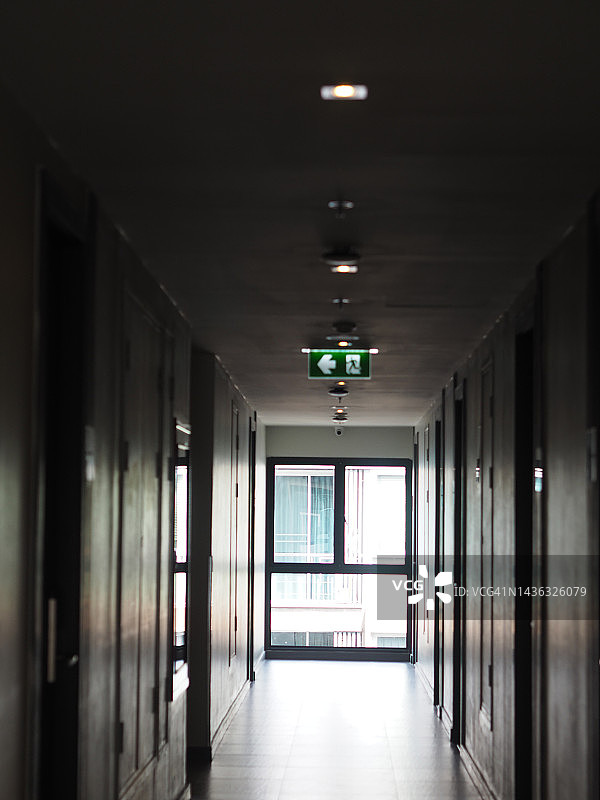 消防出口标志图片素材