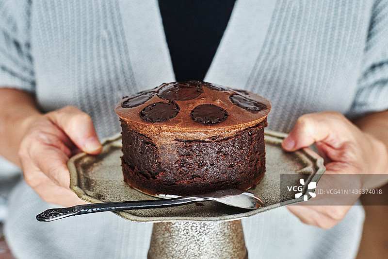 自制巧克力蛋糕图片素材