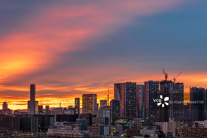 东京新东京地区日落航拍图片素材