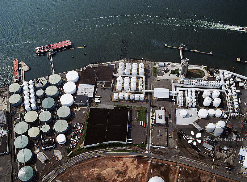 从上方看到的工业海运码头，新泽西州贝永图片素材