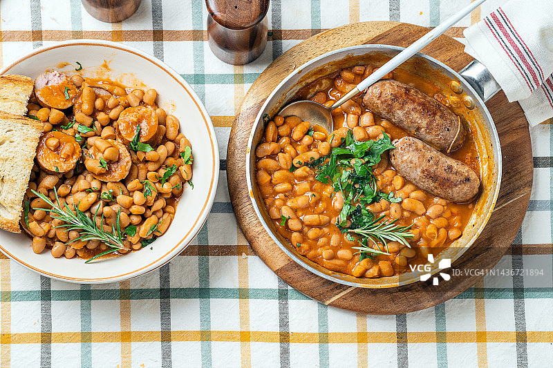 白腰豆香肠炖菜图片素材