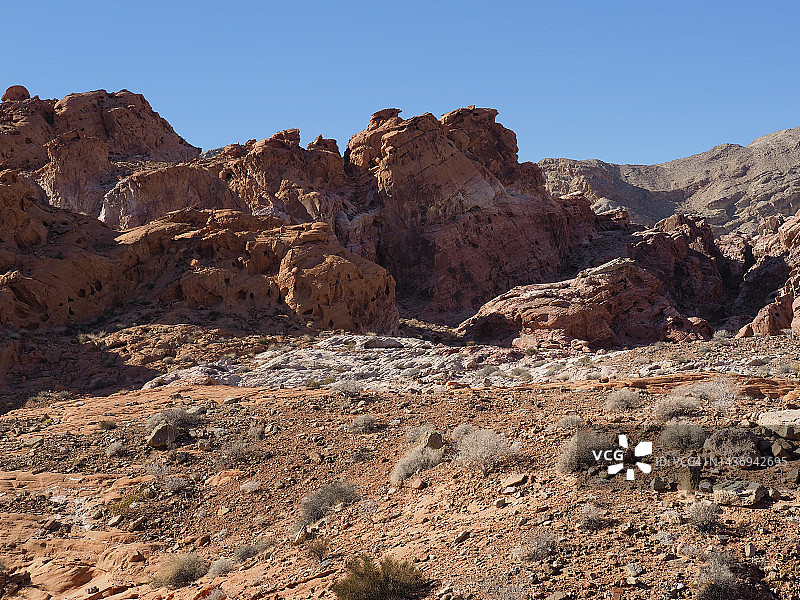 内华达州米德湖国家游乐区火焰碗的小洞穴阿兹特克砂岩图片素材