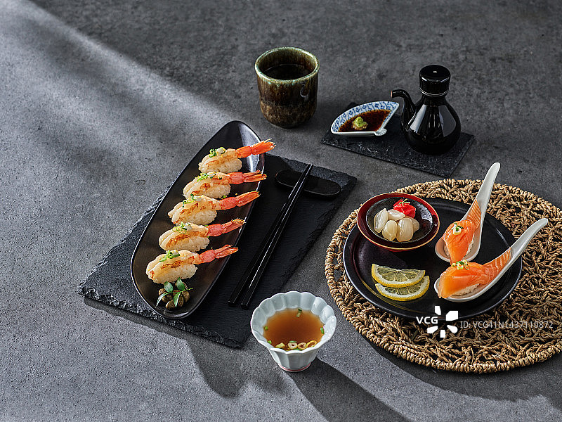 虾肉寿司图片素材