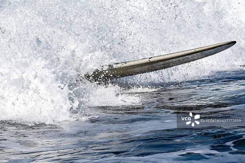 冲浪板和海浪图片素材