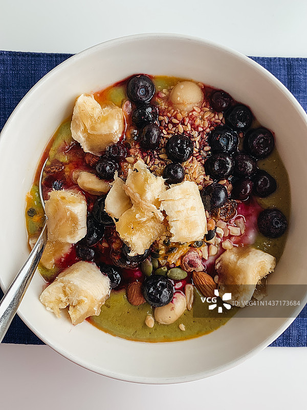 绿色冰沙碗图片素材