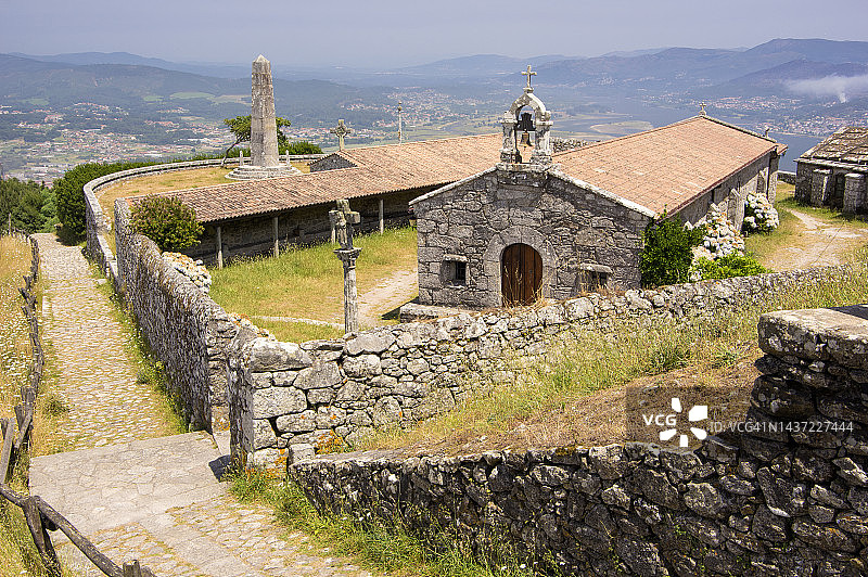 西班牙加利西亚蓬特韦德拉的圣特雷加隐修院图片素材