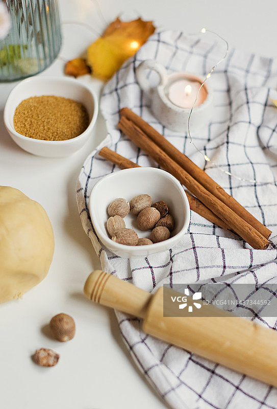 准备制作秋季饼干图片素材