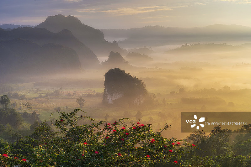 帕尧府富朗卡国家公园山景图片素材