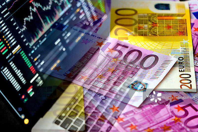 欧元纸币及股市指标图片素材