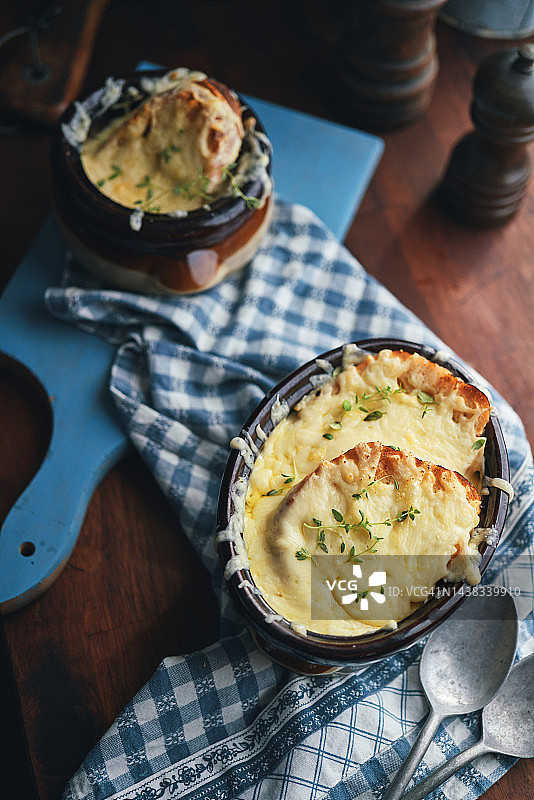 焗烤奶酪法式洋葱汤图片素材