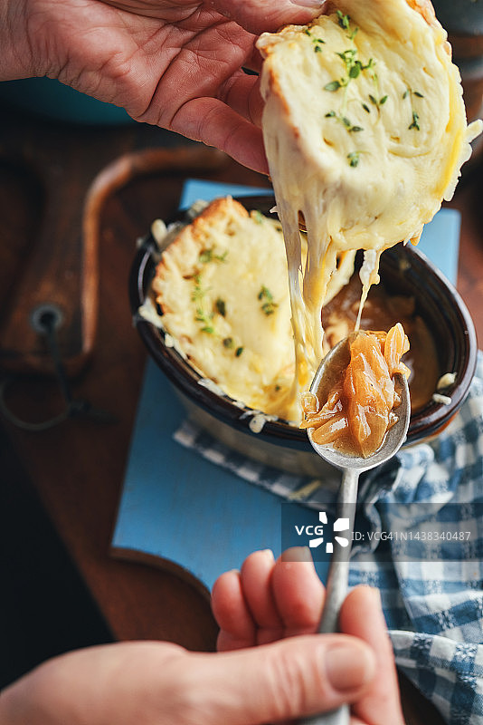 焗烤奶酪法式洋葱汤图片素材