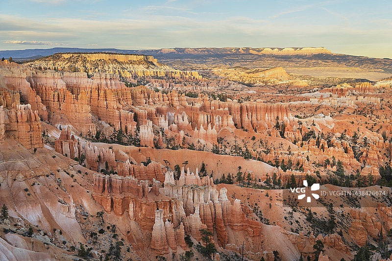 布莱斯峡谷国家公园的日出点图片素材