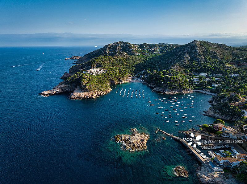 加泰罗尼亚福内尔斯村港口布拉瓦海岸西班牙贝古尔福内尔斯德马图片素材